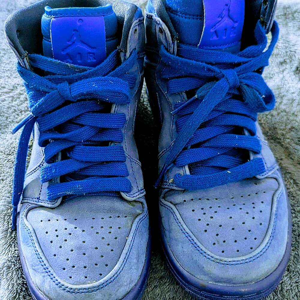 NIKE AIR JORDAN 1 RETRO HIGH "BLUE SUEDE" TEAM ROYAL BLUE sz 6